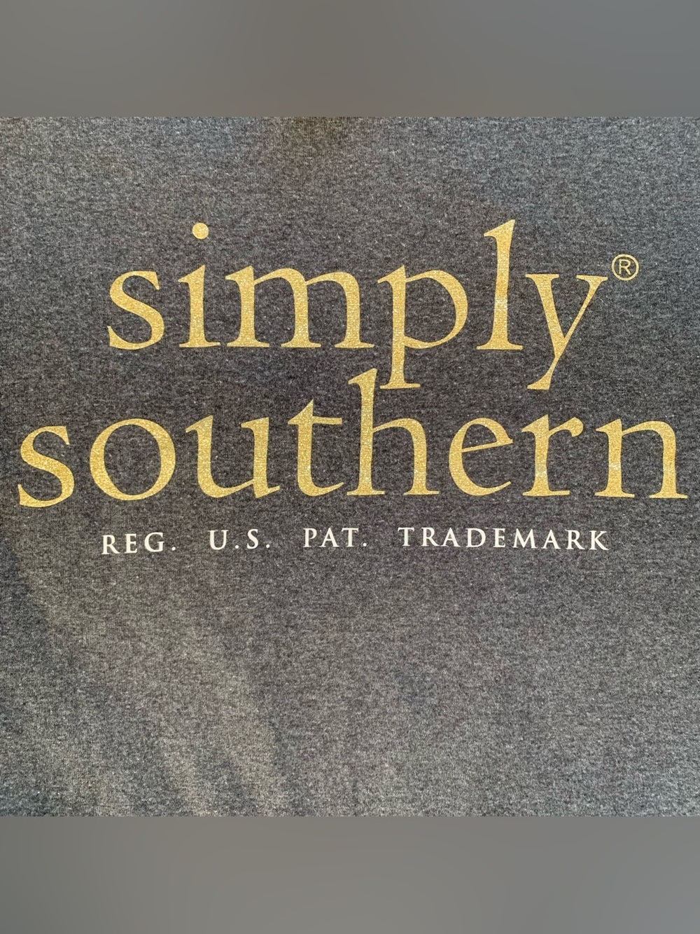 Simply Southern Christmas Shirt Santa Dog Graphic Gray Glitter Long Sleeve Sz M - Picture 3 of 11